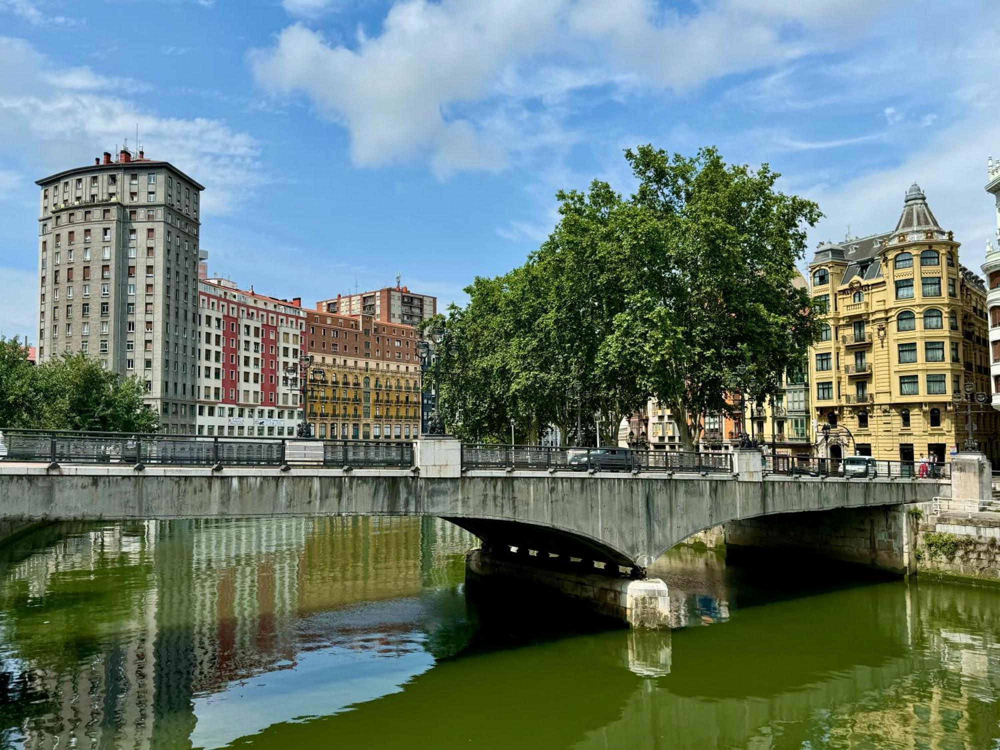 Ribera - Rooms - Old Town - A/C - From 1880 Bilbao Bagian luar foto